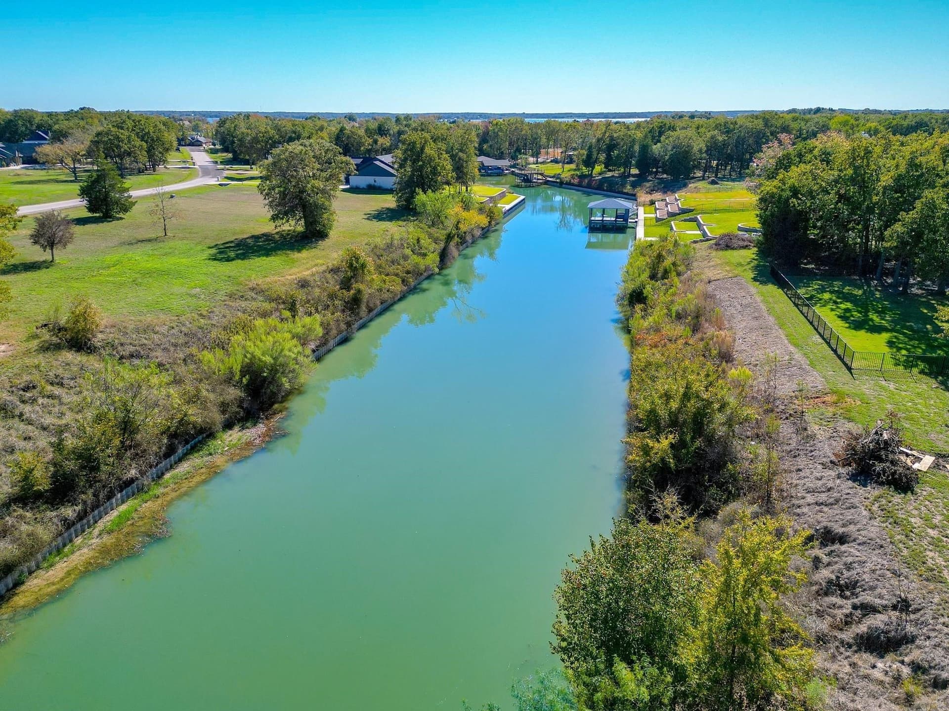 0.5 acres in Navarro County - photo 10