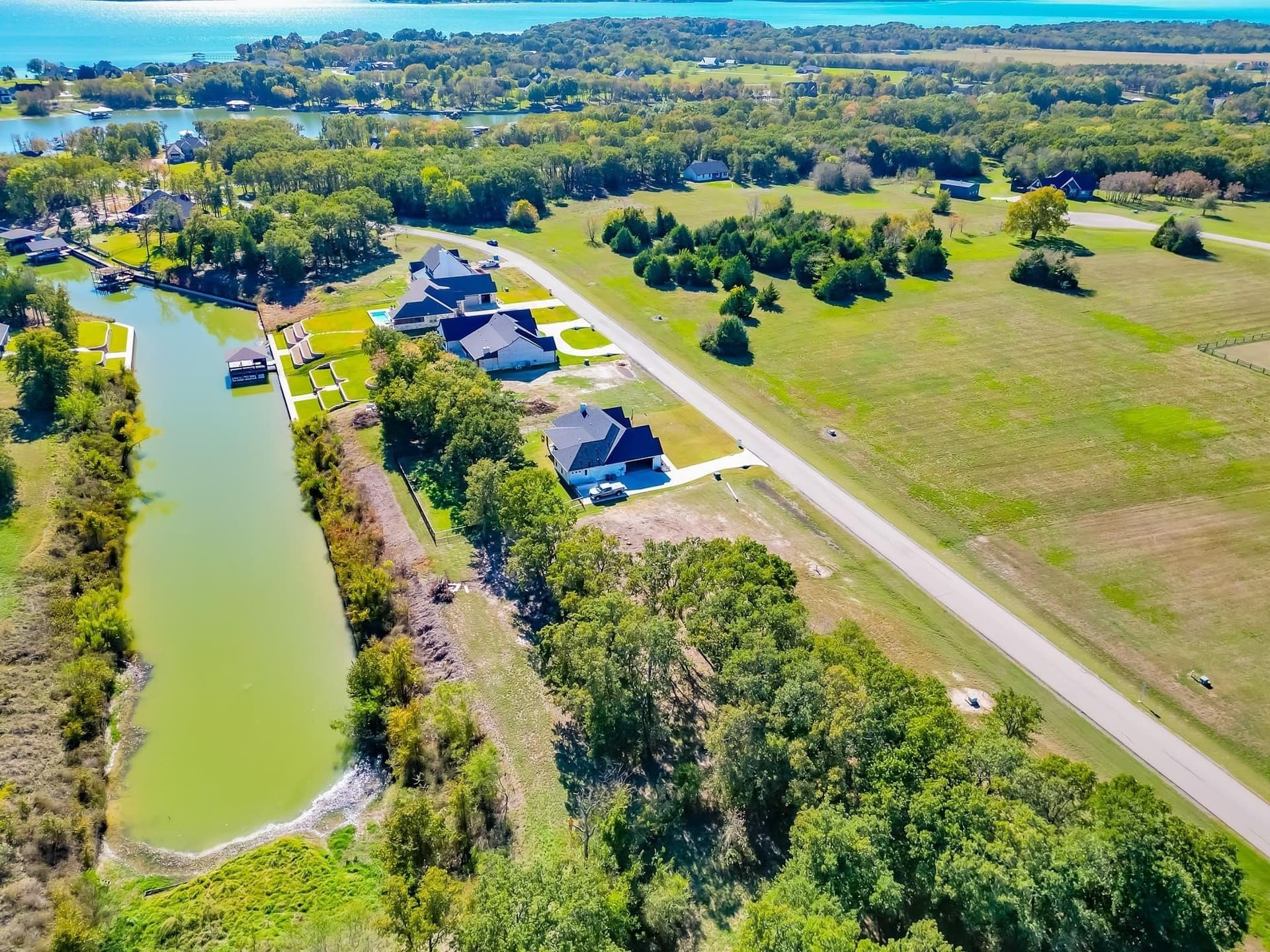 0.5 acres in Navarro County - photo 12