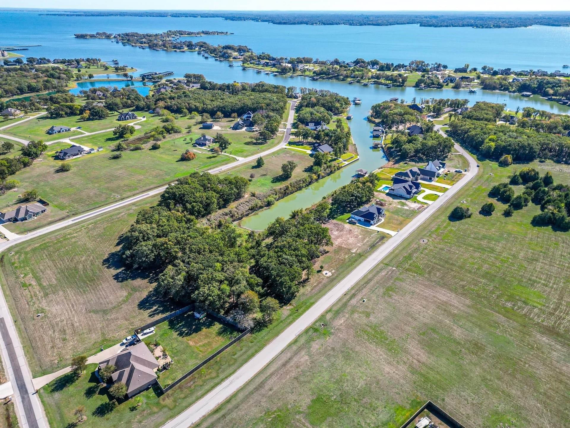 0.5 acres in Navarro County featured view