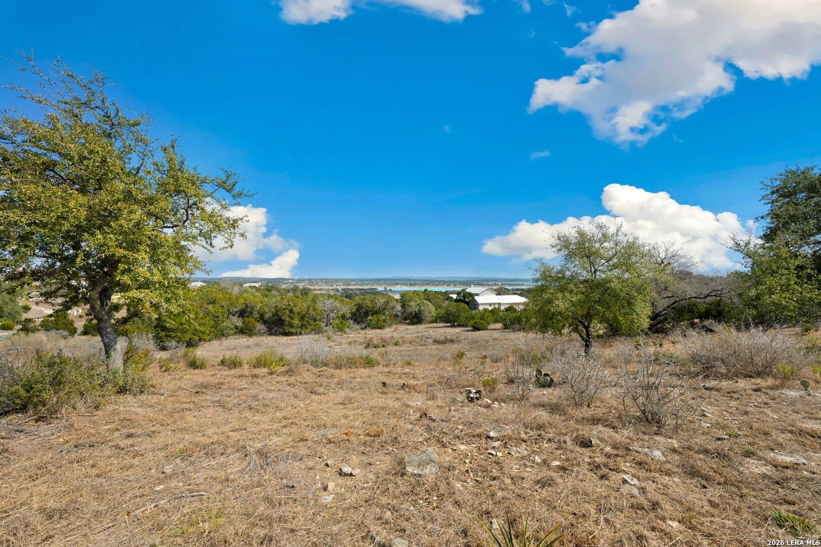 1.1 acres in Comal County gallery image 2