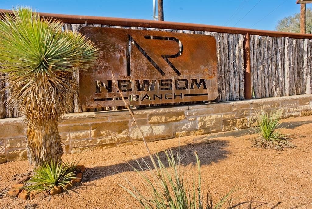 2.01 acres in Parker County gallery image 3