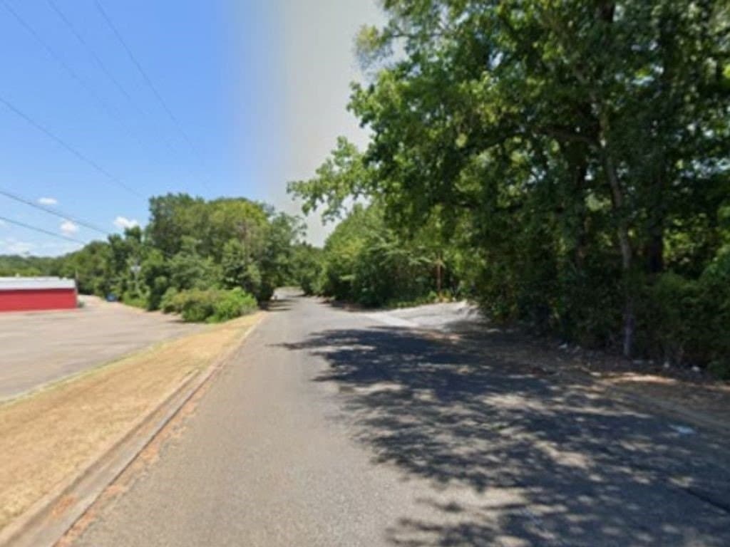 0.2 acres in Gregg County - photo 3