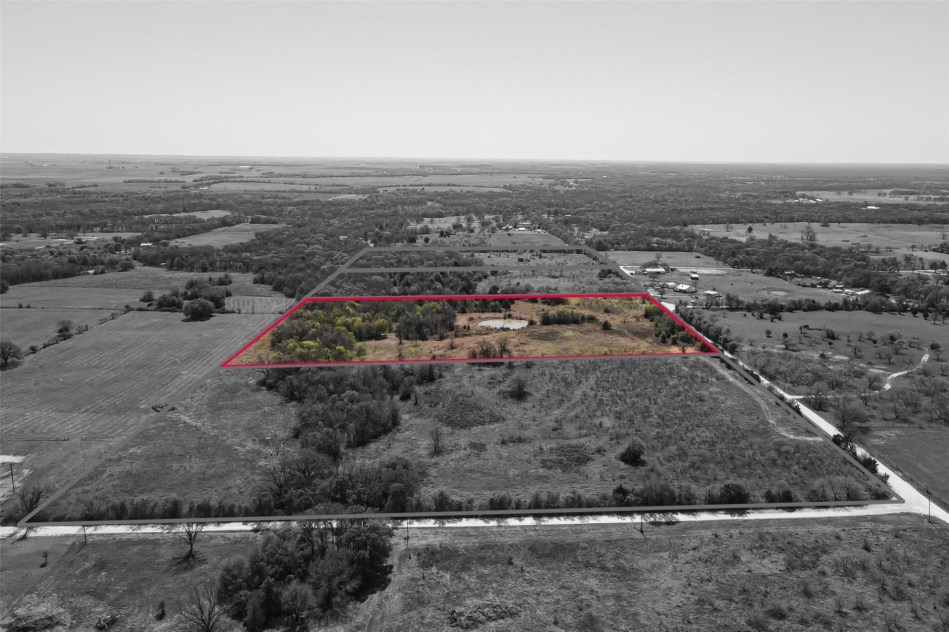 12 acres in Hill County