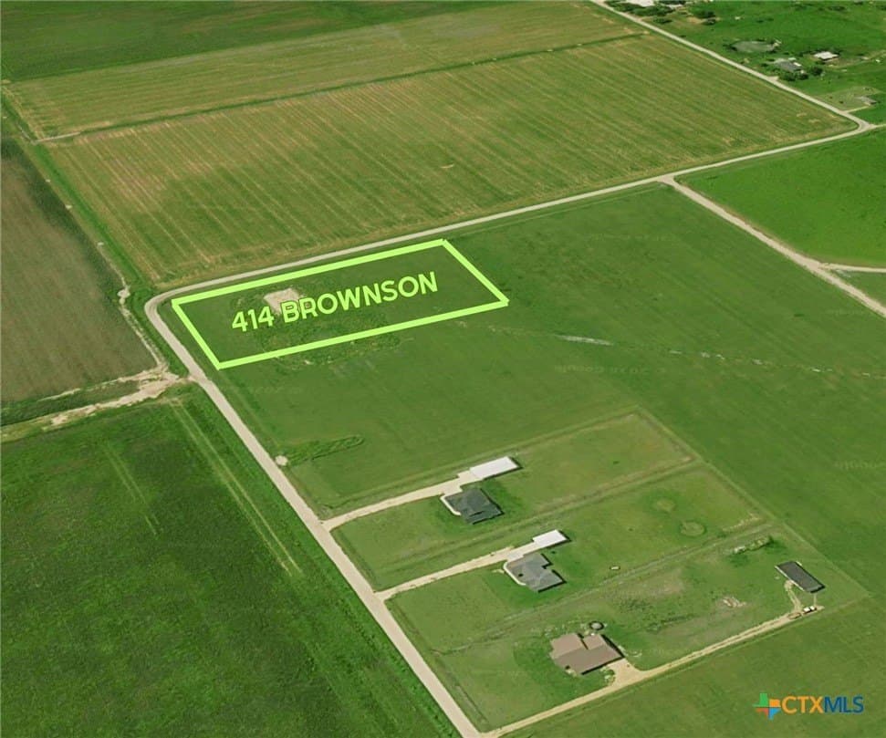 2 acres in Victoria County gallery image 3