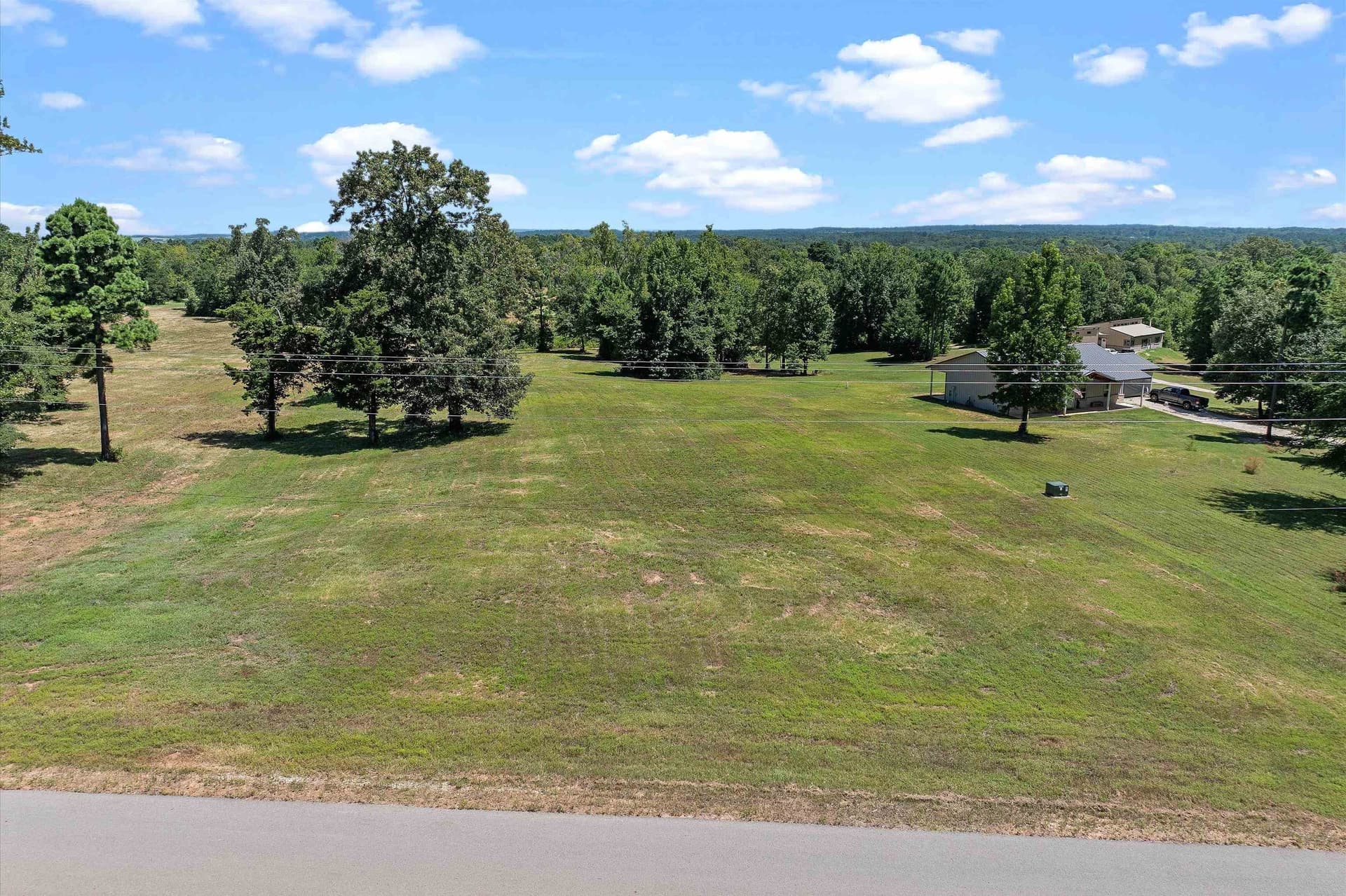 3.07 acres in Smith County gallery image 4