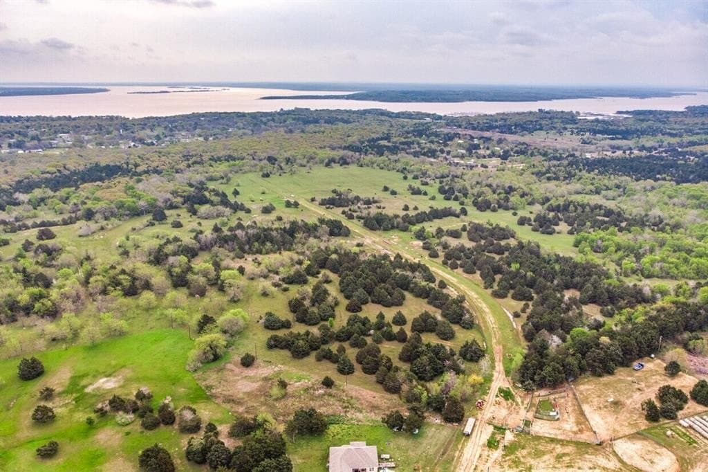 188.78 acres in Grayson County gallery image 3