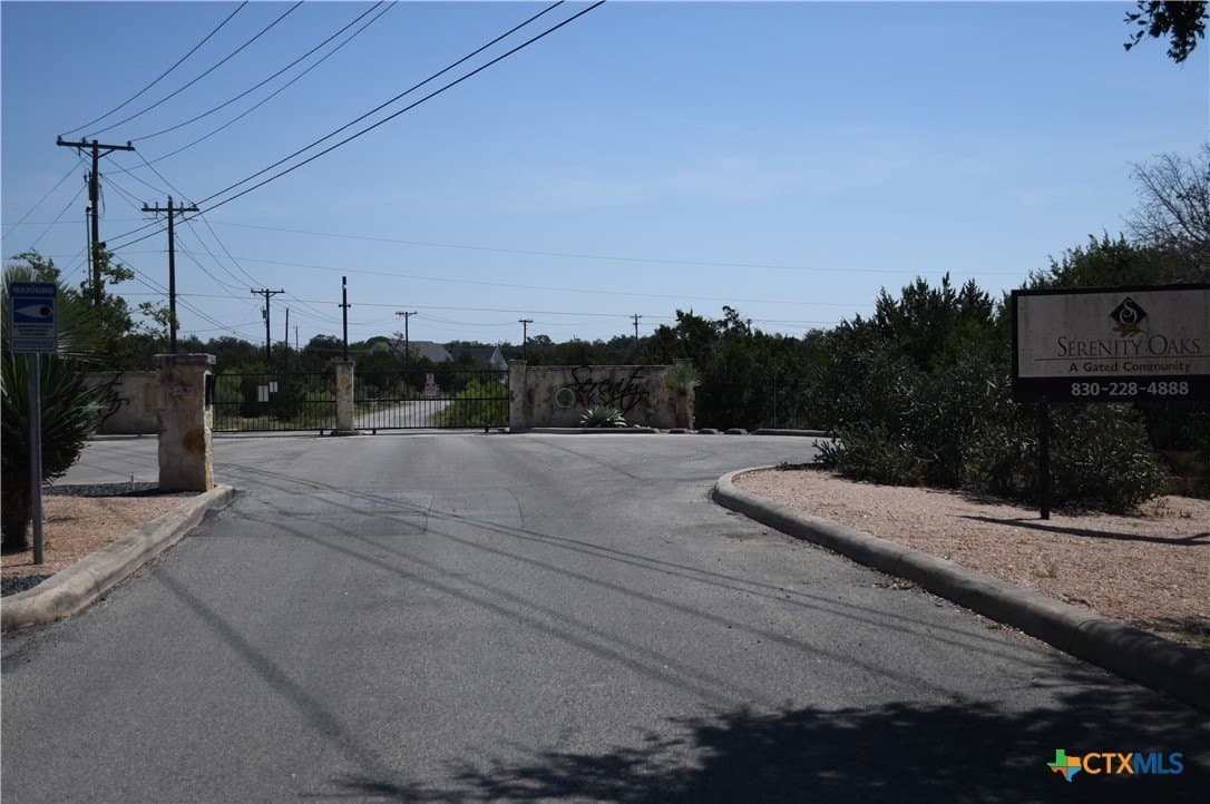 1.32 acres in Comal County - photo 2
