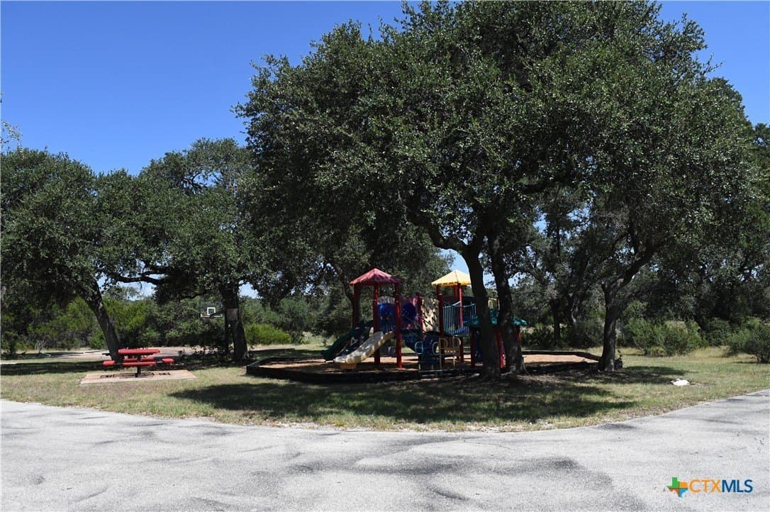 1.32 acres in Comal County - photo 18
