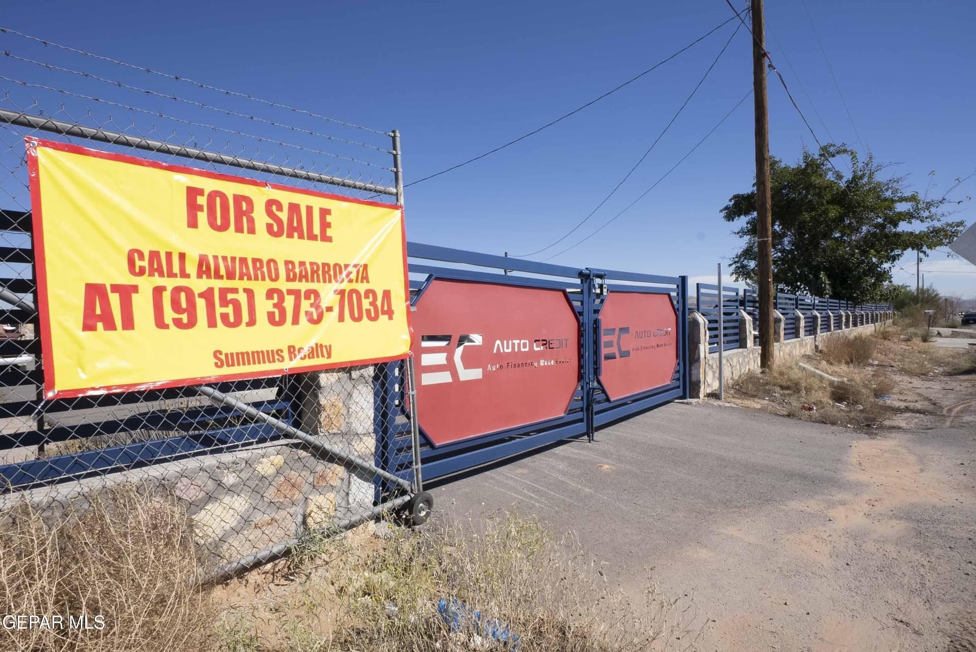10.2 acres in El Paso County gallery image 2