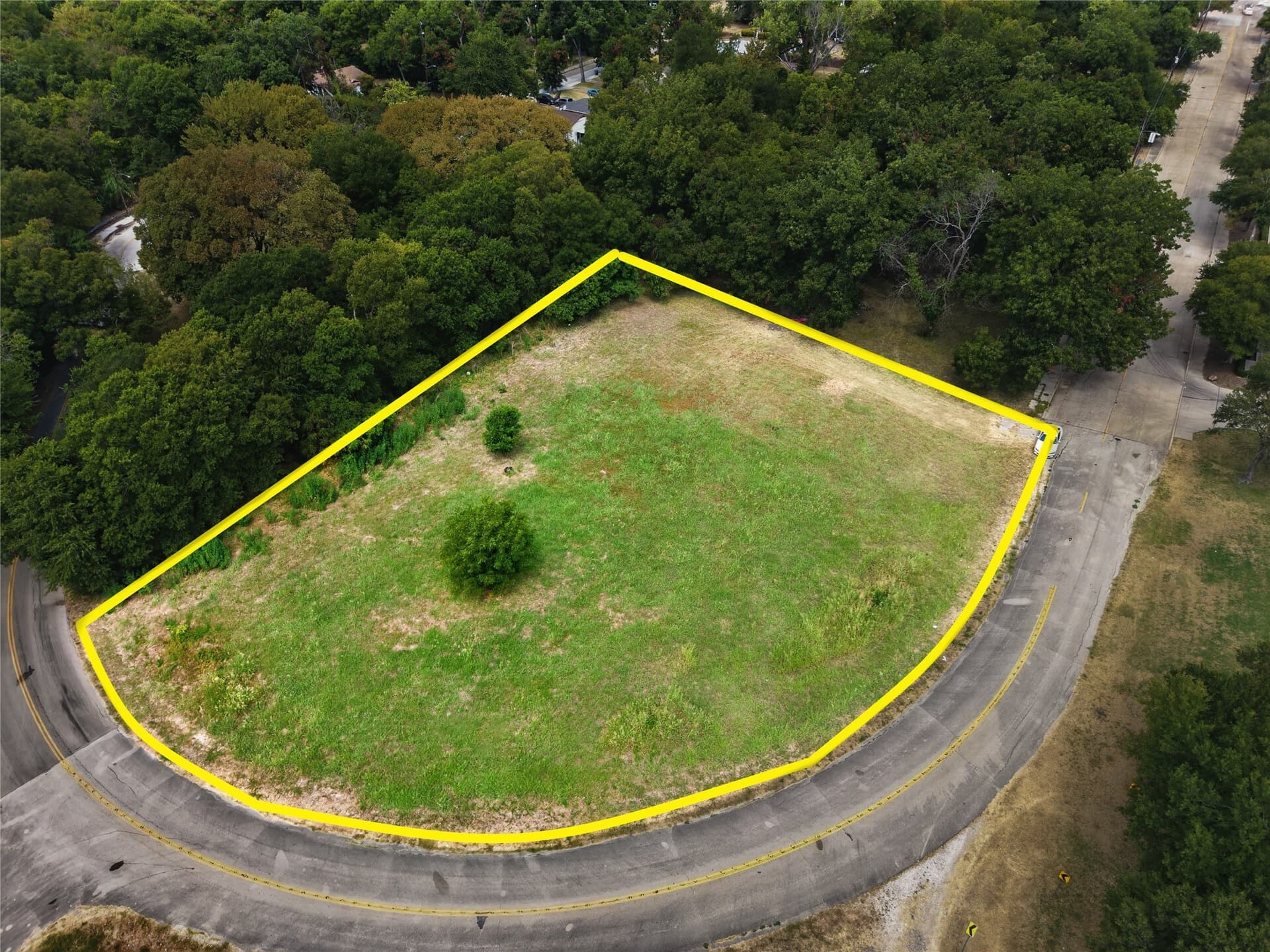 0.95 acres in Dallas County - photo 17