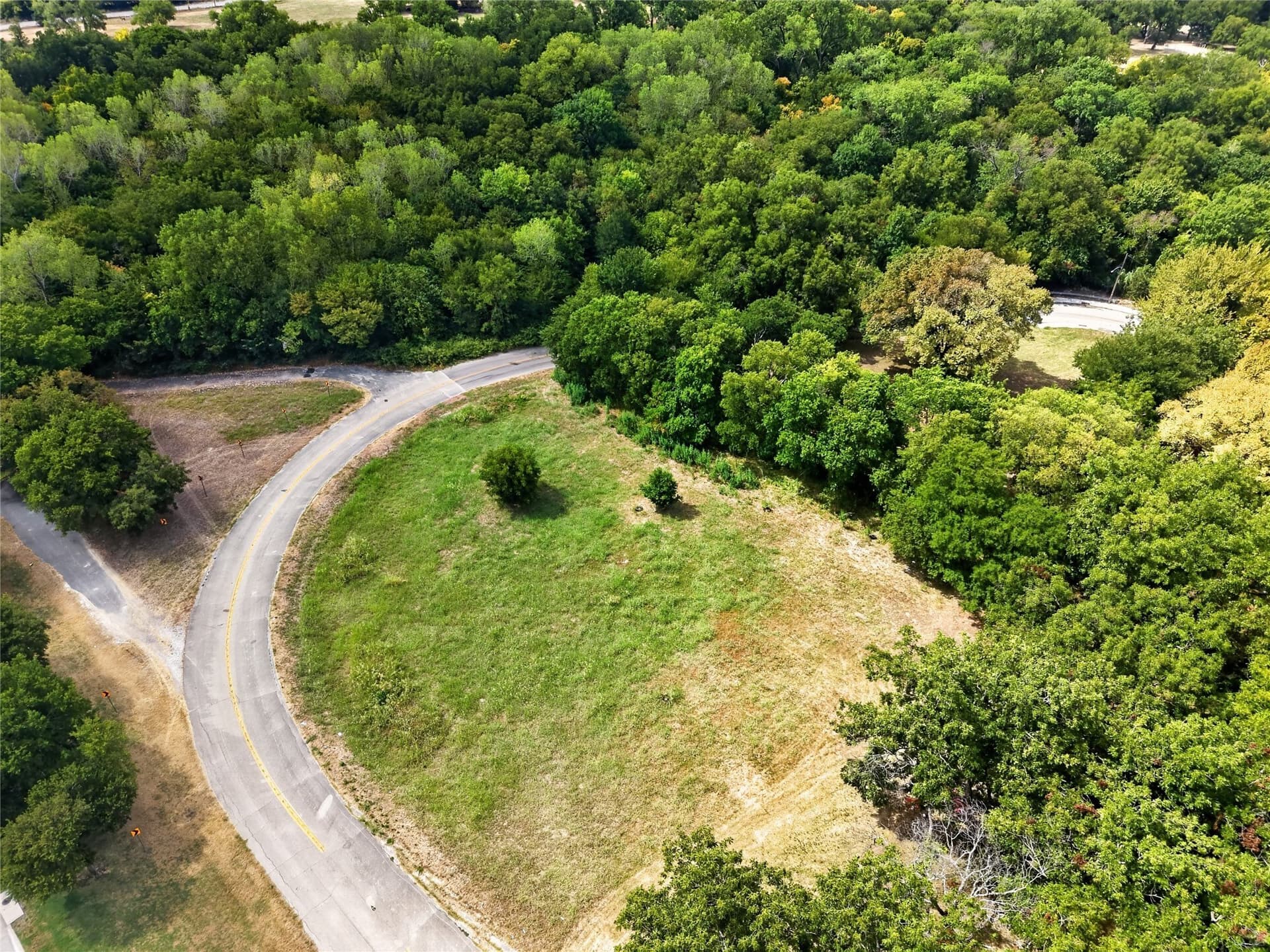0.95 acres in Dallas County - photo 10