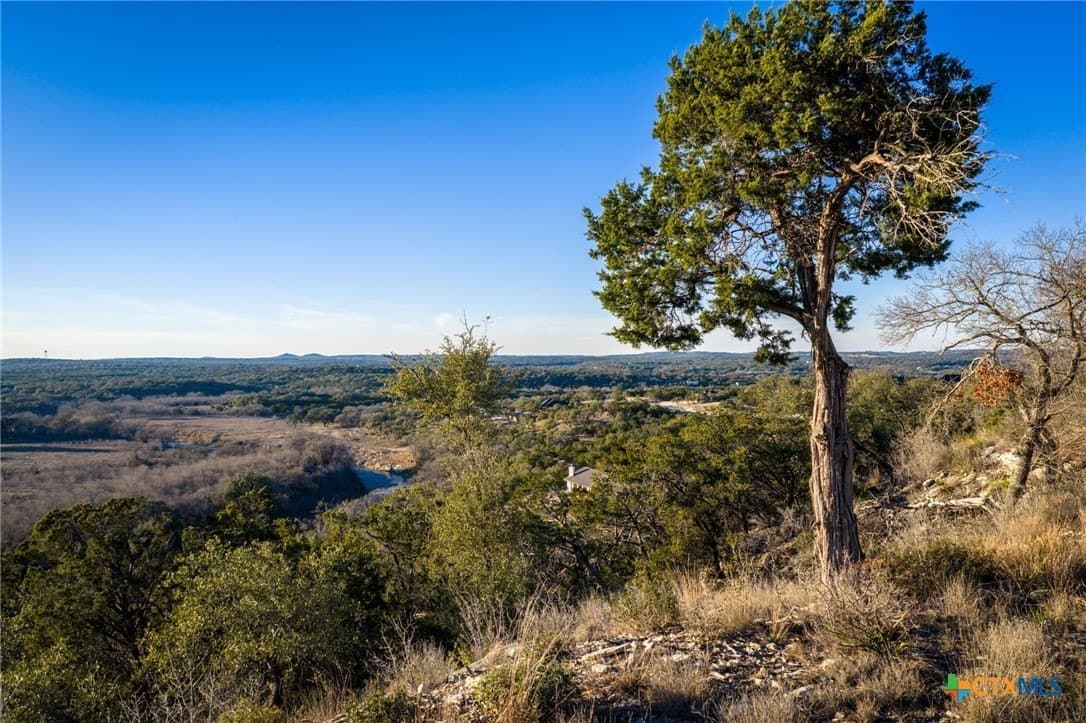 1.42 acres in Comal County featured view