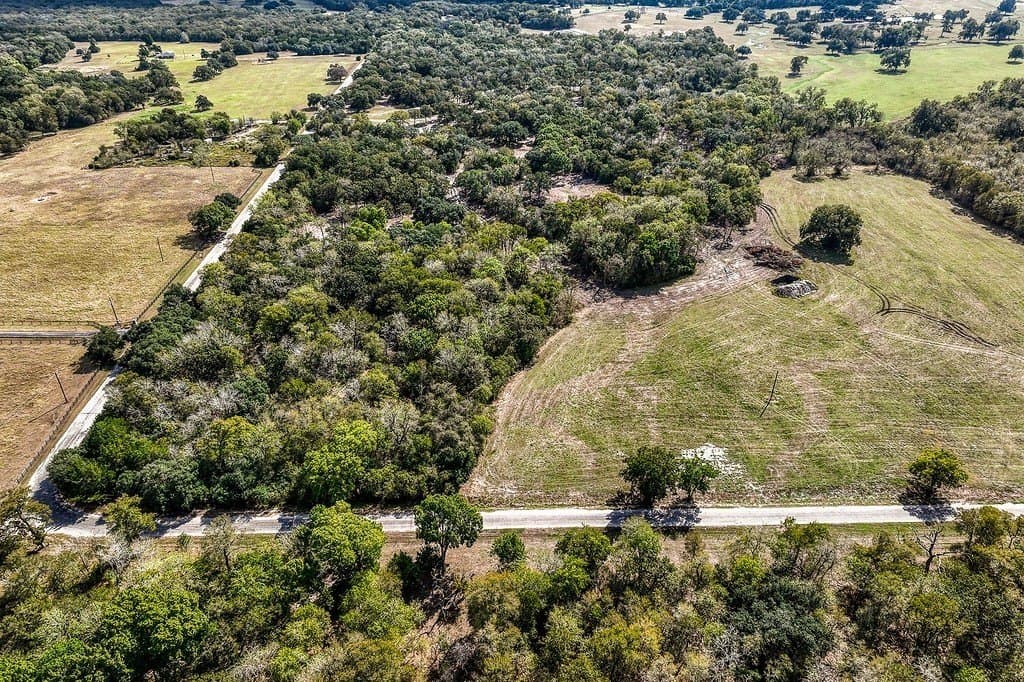 10 acres in Washington County - photo 7