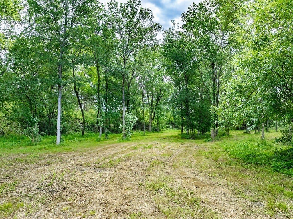 14.36 acres in Washington County