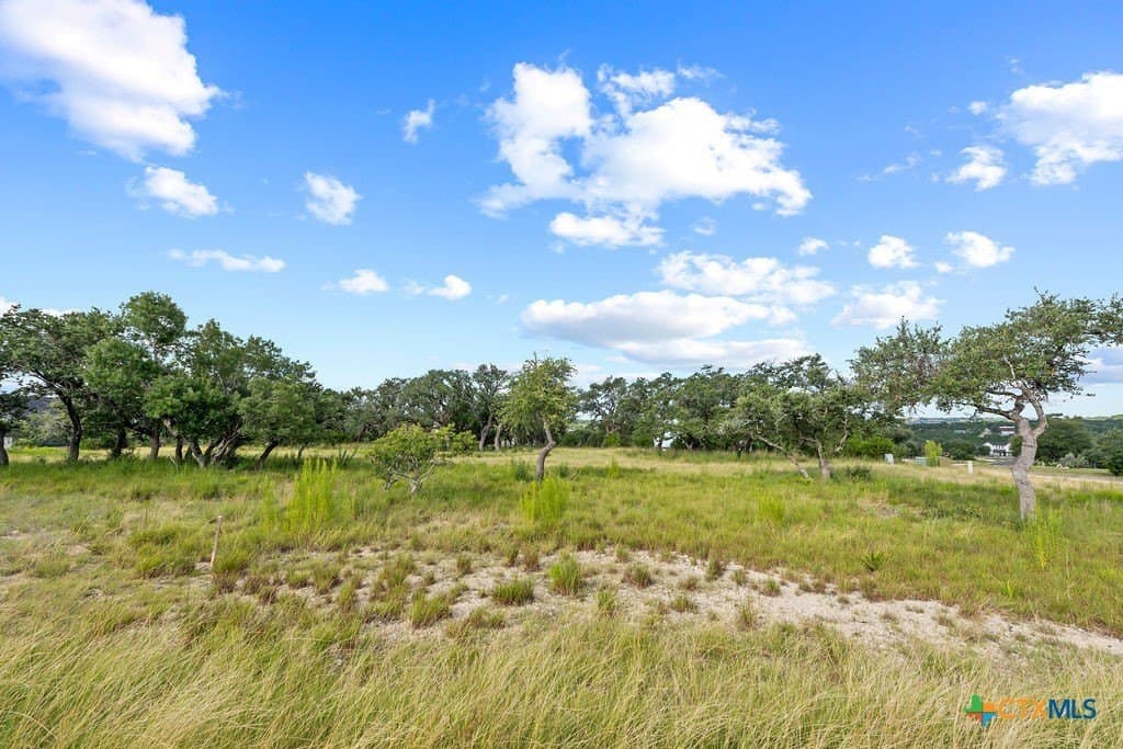 1.02 acres in Comal County featured view