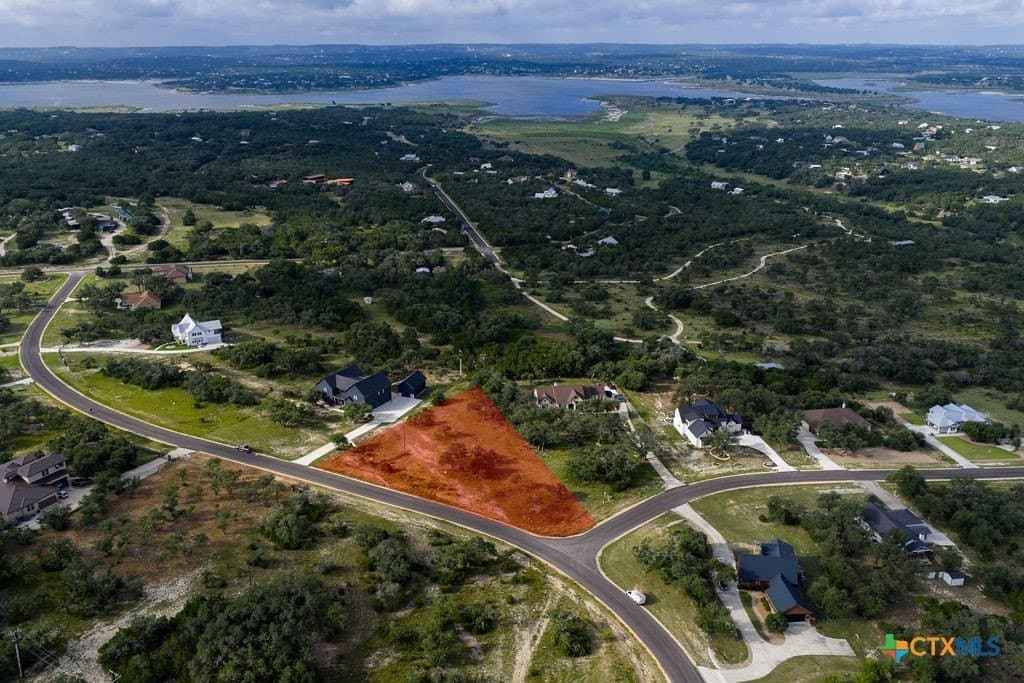 1.02 acres in Comal County
