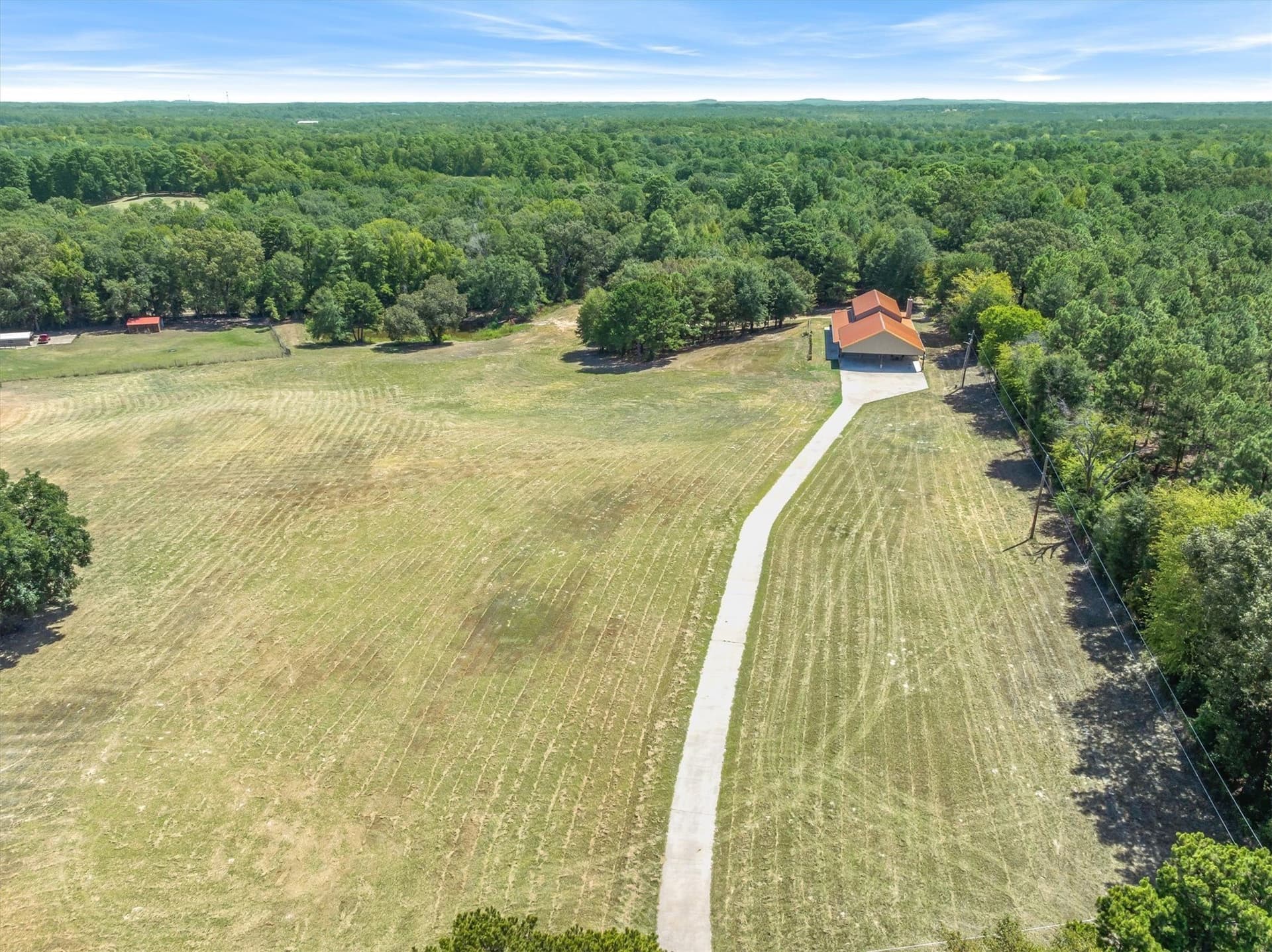 16.89 acres in Upshur County - photo 4