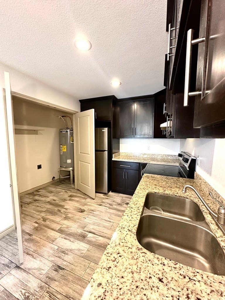 8,400 acres in Maverick County gallery image 3