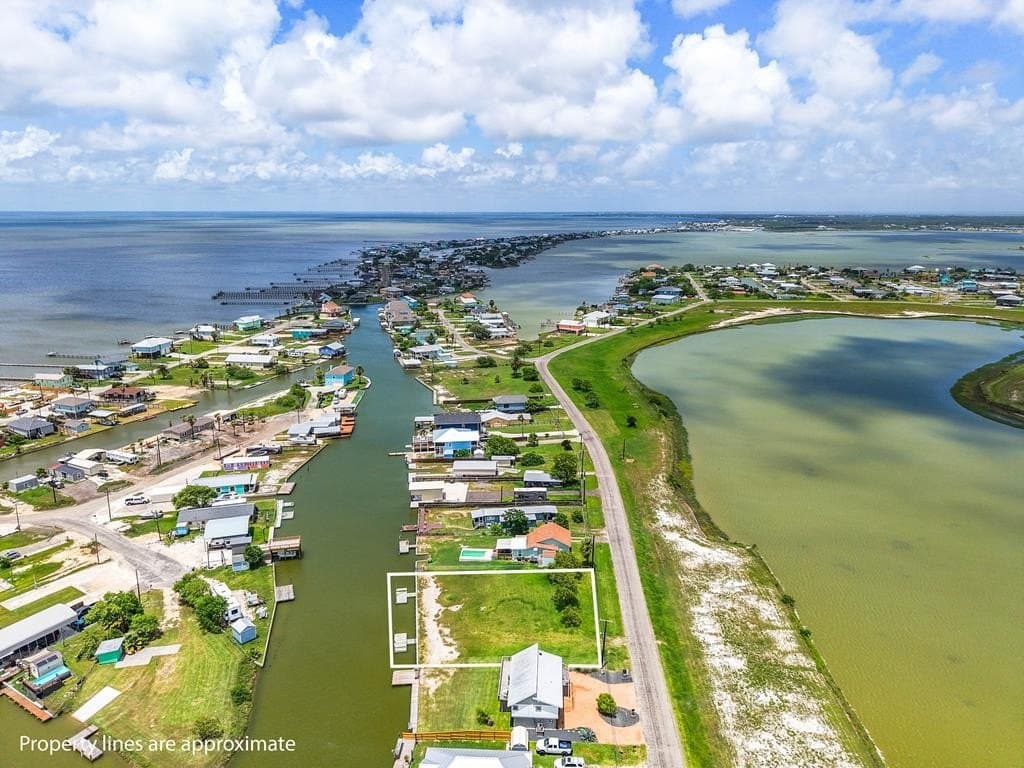 0.36 acres in Texas County - photo 9
