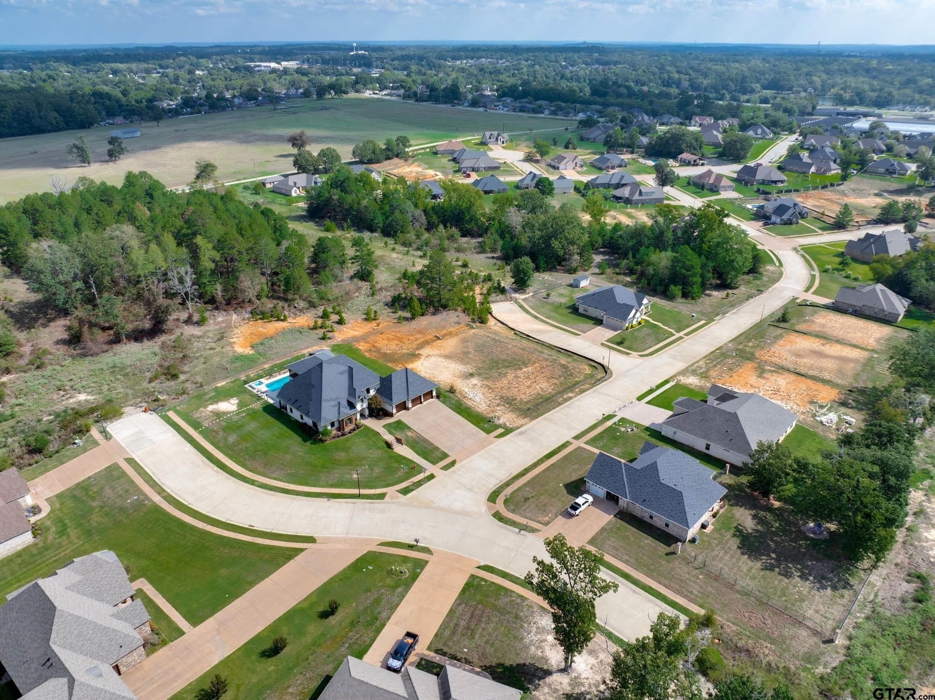0.5 acres in Smith County - photo 8