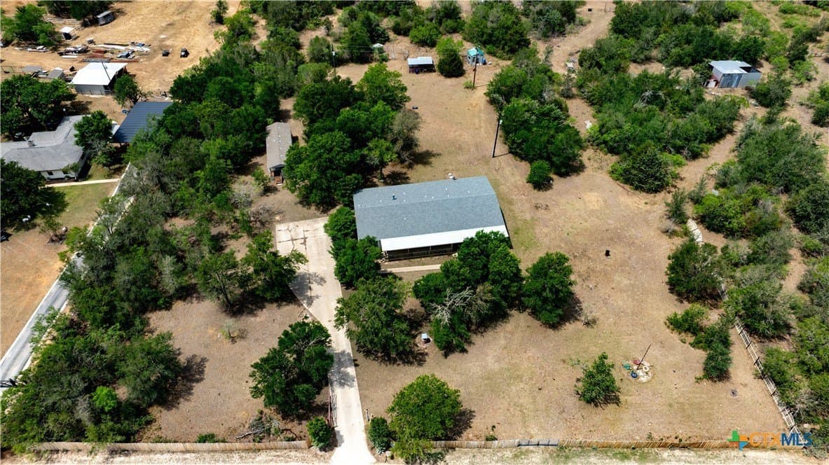 20 acres in Caldwell County - photo 4