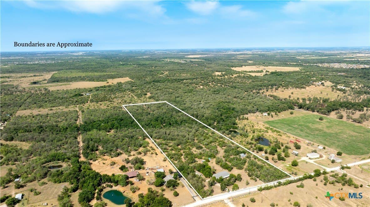 20 acres in Caldwell County - photo 2