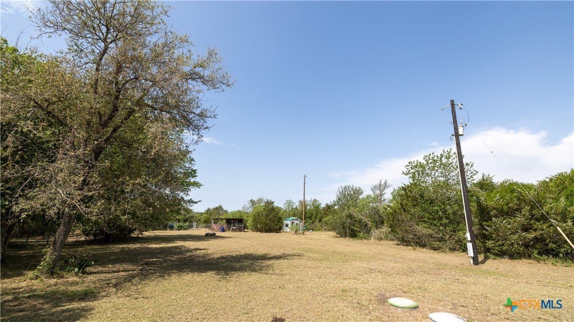 20 acres in Caldwell County - photo 23