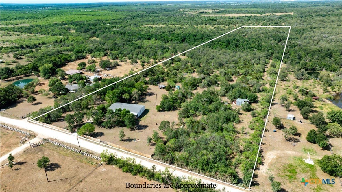 20 acres in Caldwell County - photo 18
