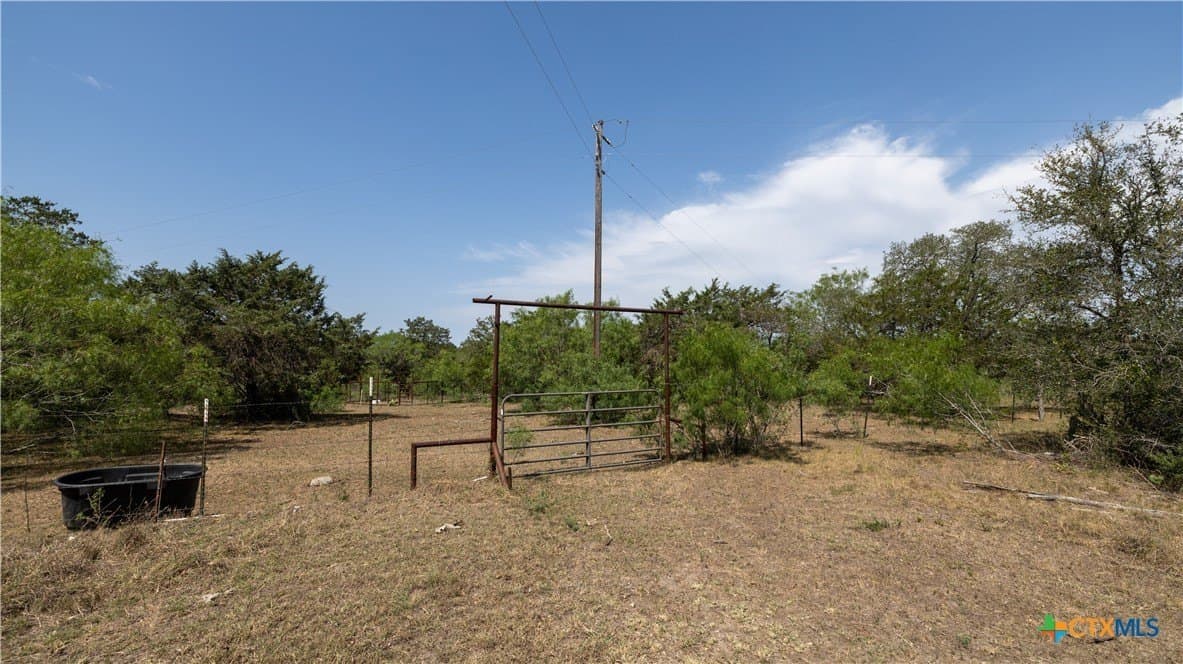 20 acres in Caldwell County - photo 22