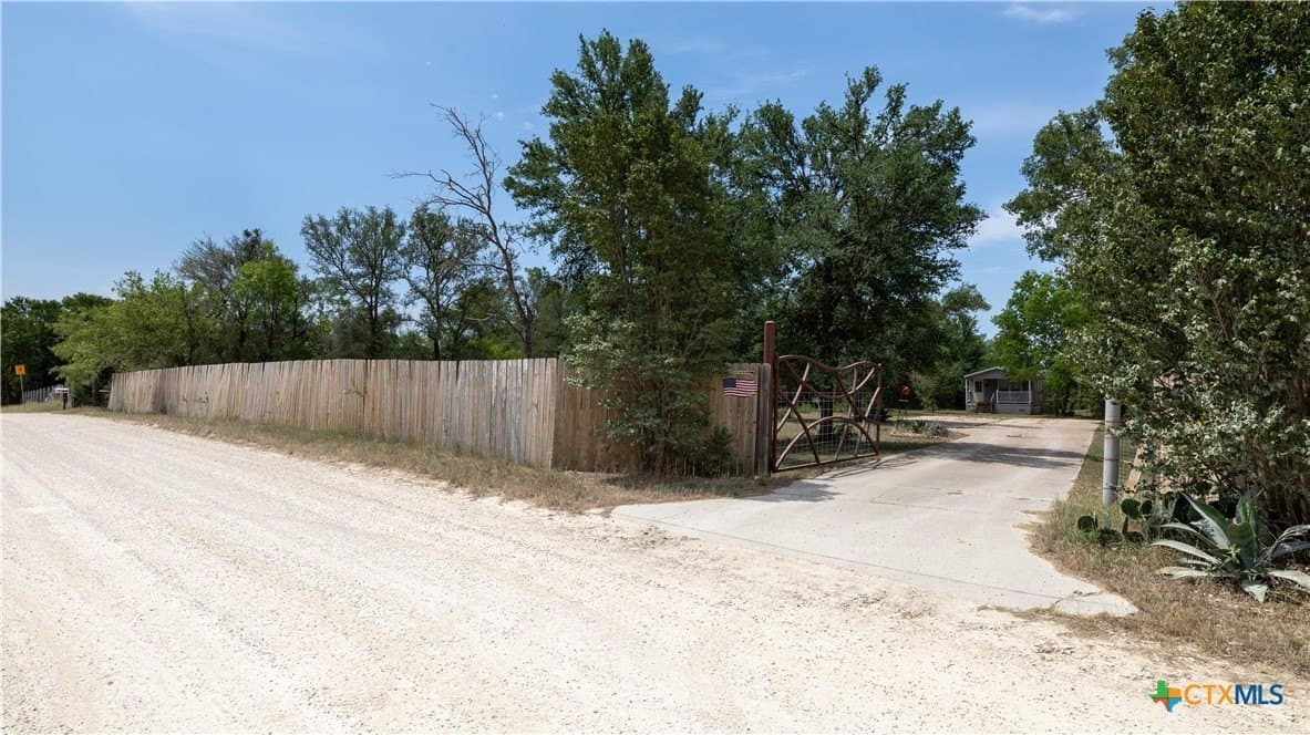 20 acres in Caldwell County - photo 30