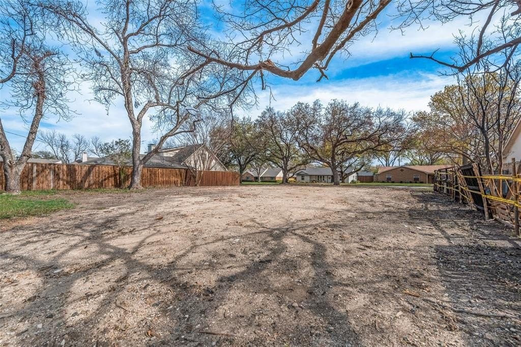 0.24 acres in Dallas County featured view