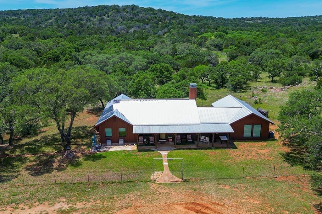 125.68 acres in Llano County gallery image 3