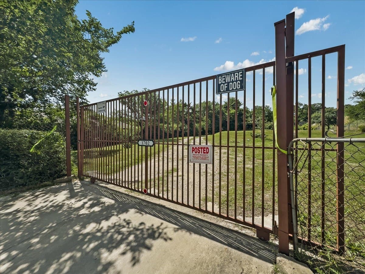 1 acres in Dallas County gallery image 4