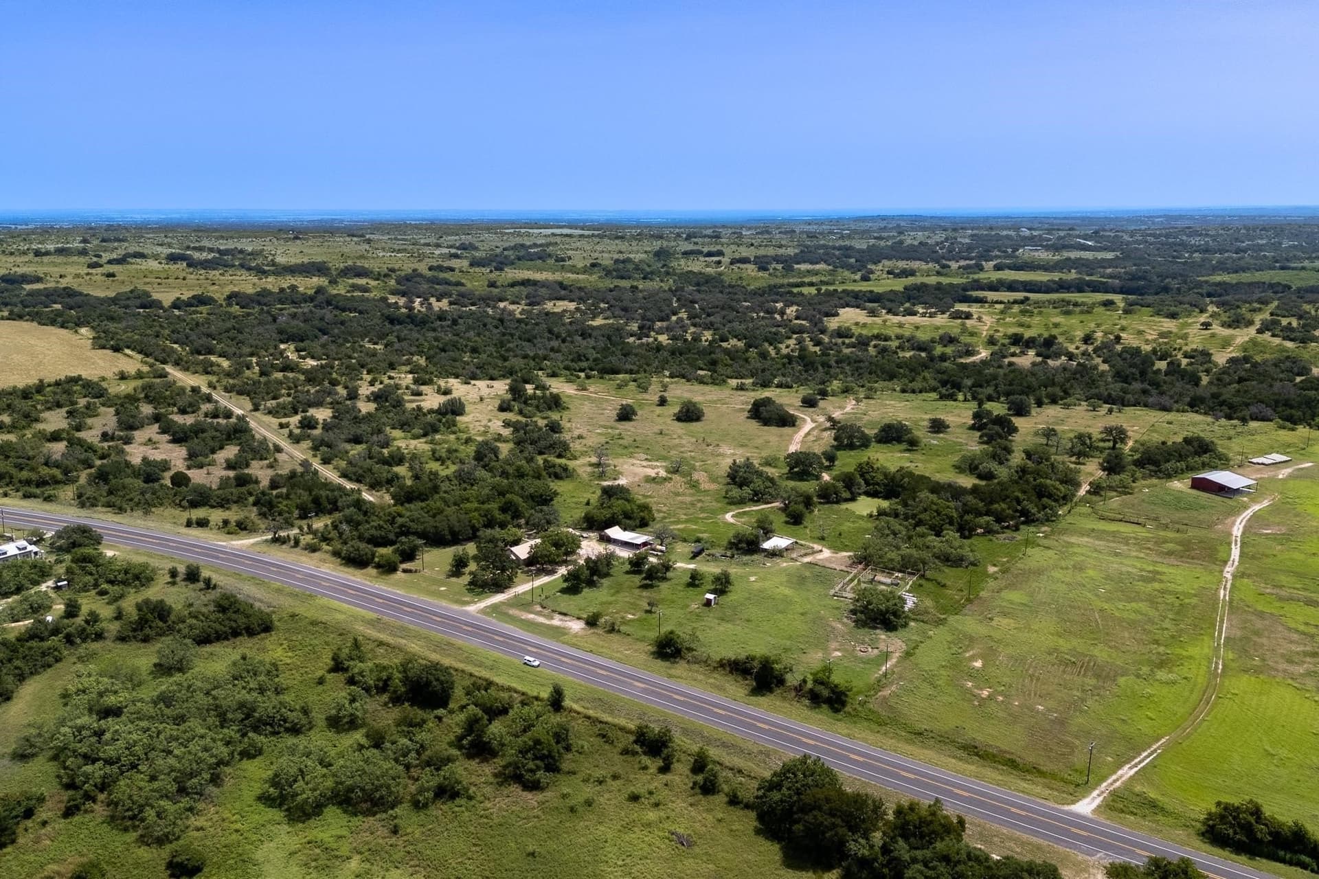 230 acres in Comanche County - photo 2