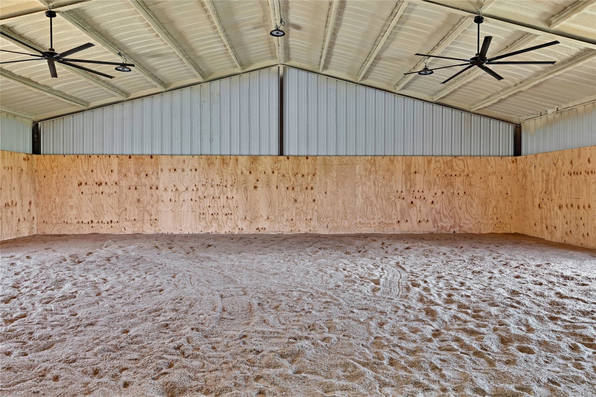 13 acres in Johnson County gallery image 3