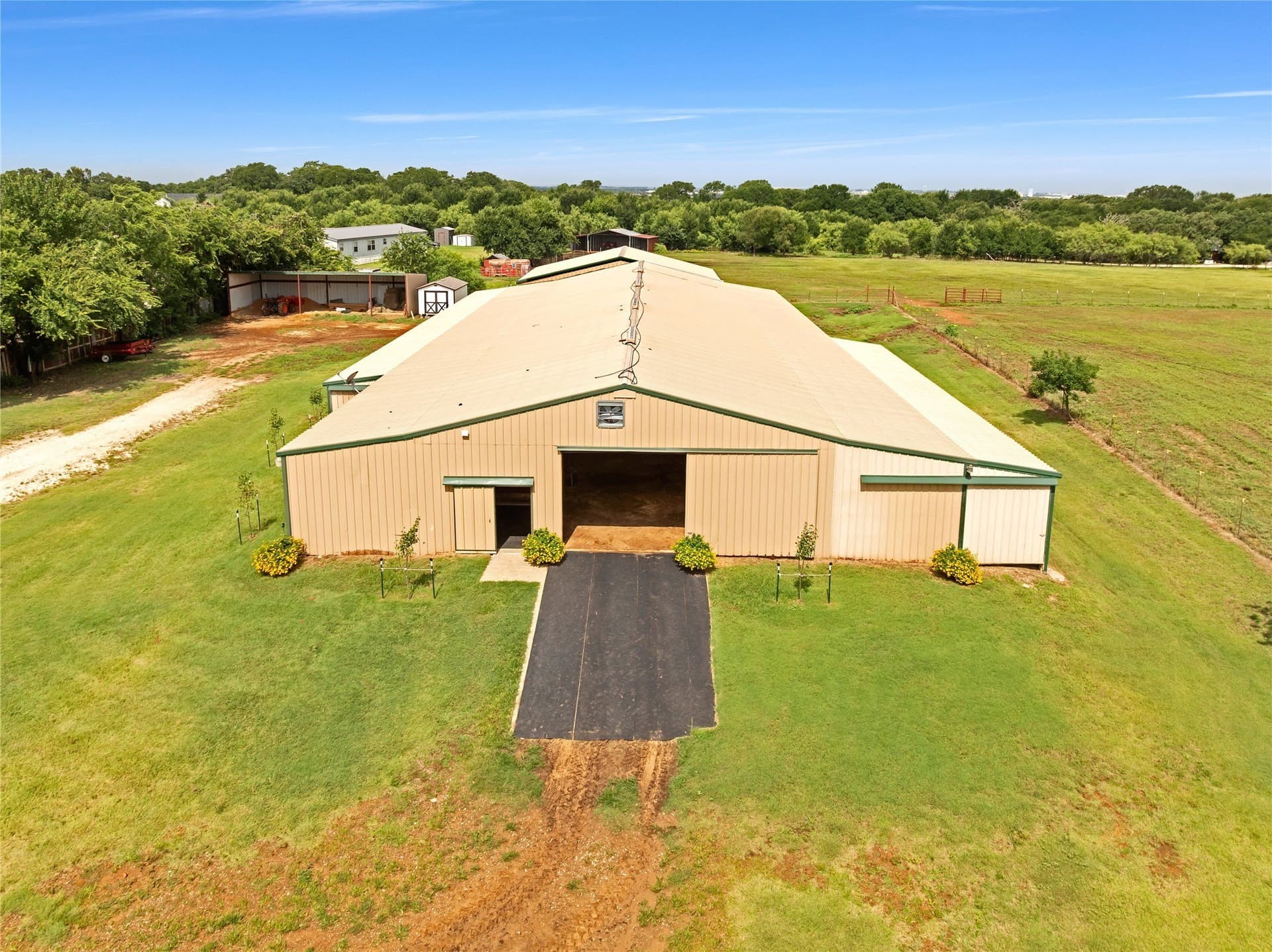 13 acres in Johnson County gallery image 2