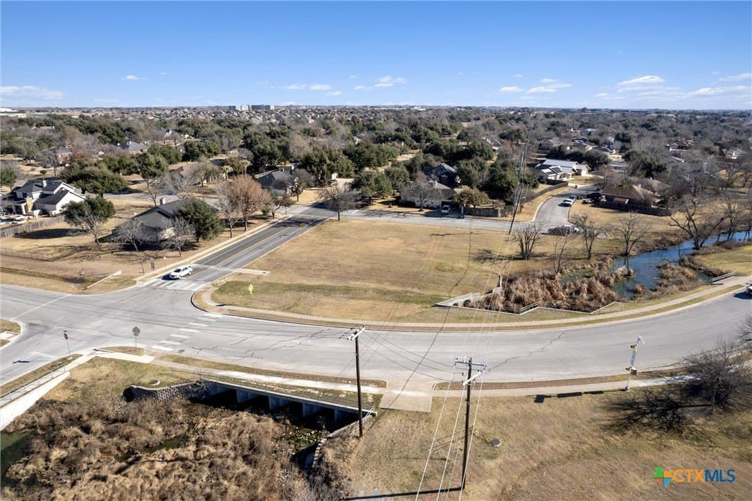 0.68 acres in Williamson County - photo 6