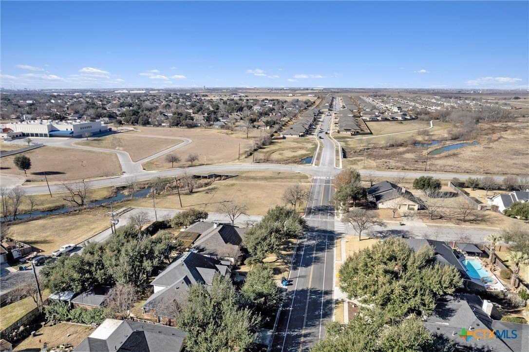 0.68 acres in Williamson County - photo 15