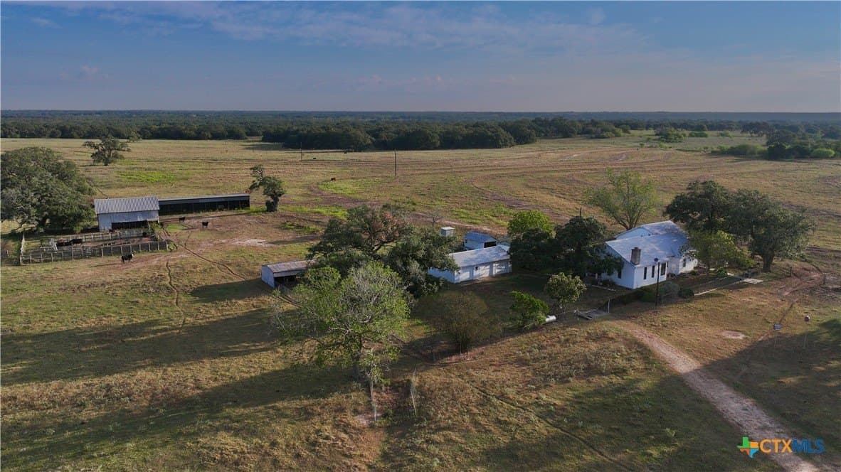 136.42 acres in DeWitt County