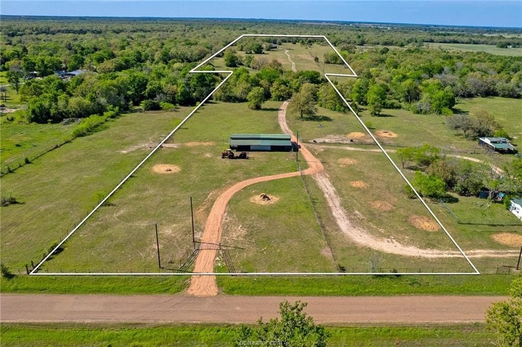 23.5 acres in Burleson County - photo 6