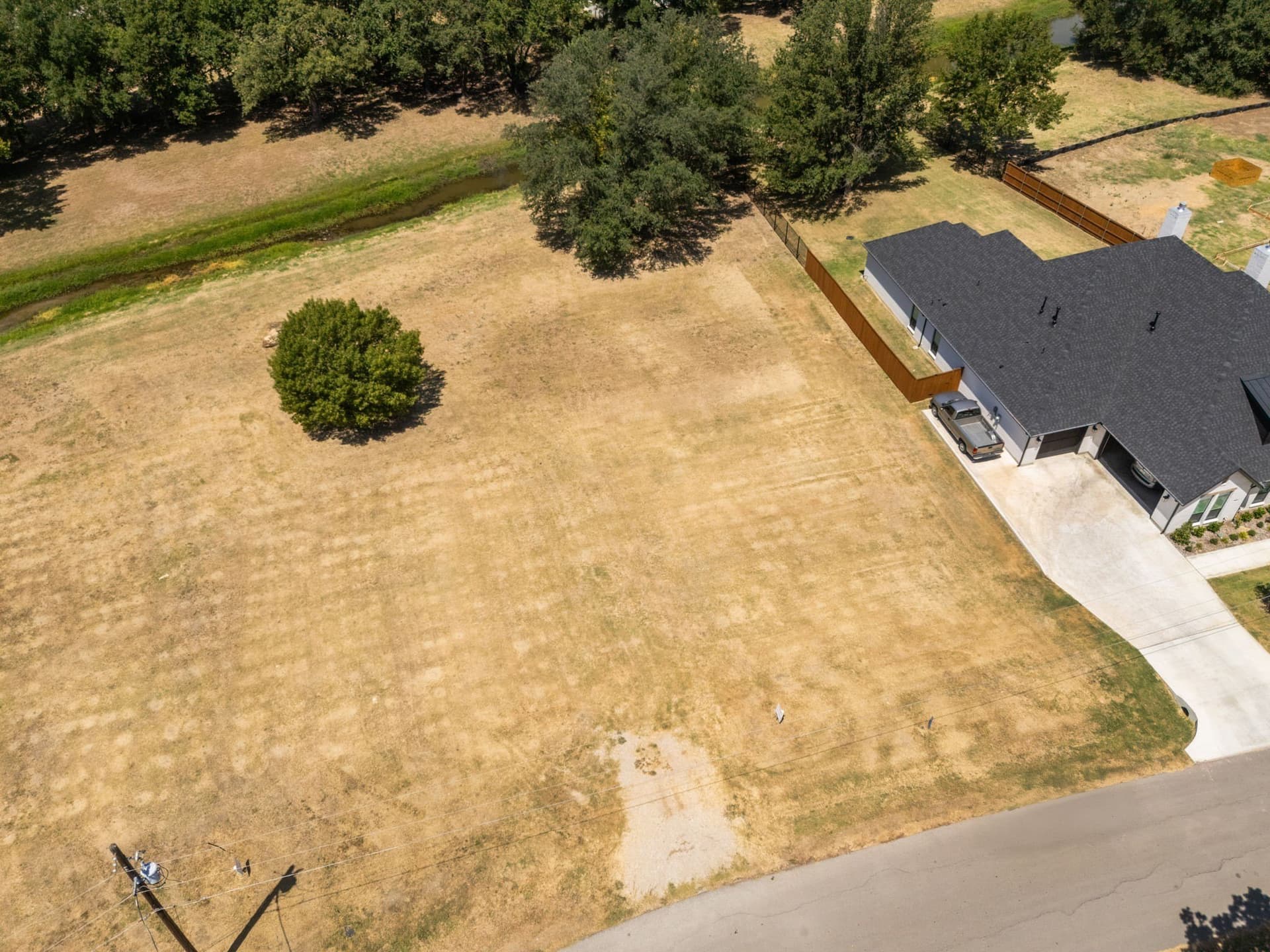 0.34 acres in Tarrant County - photo 5