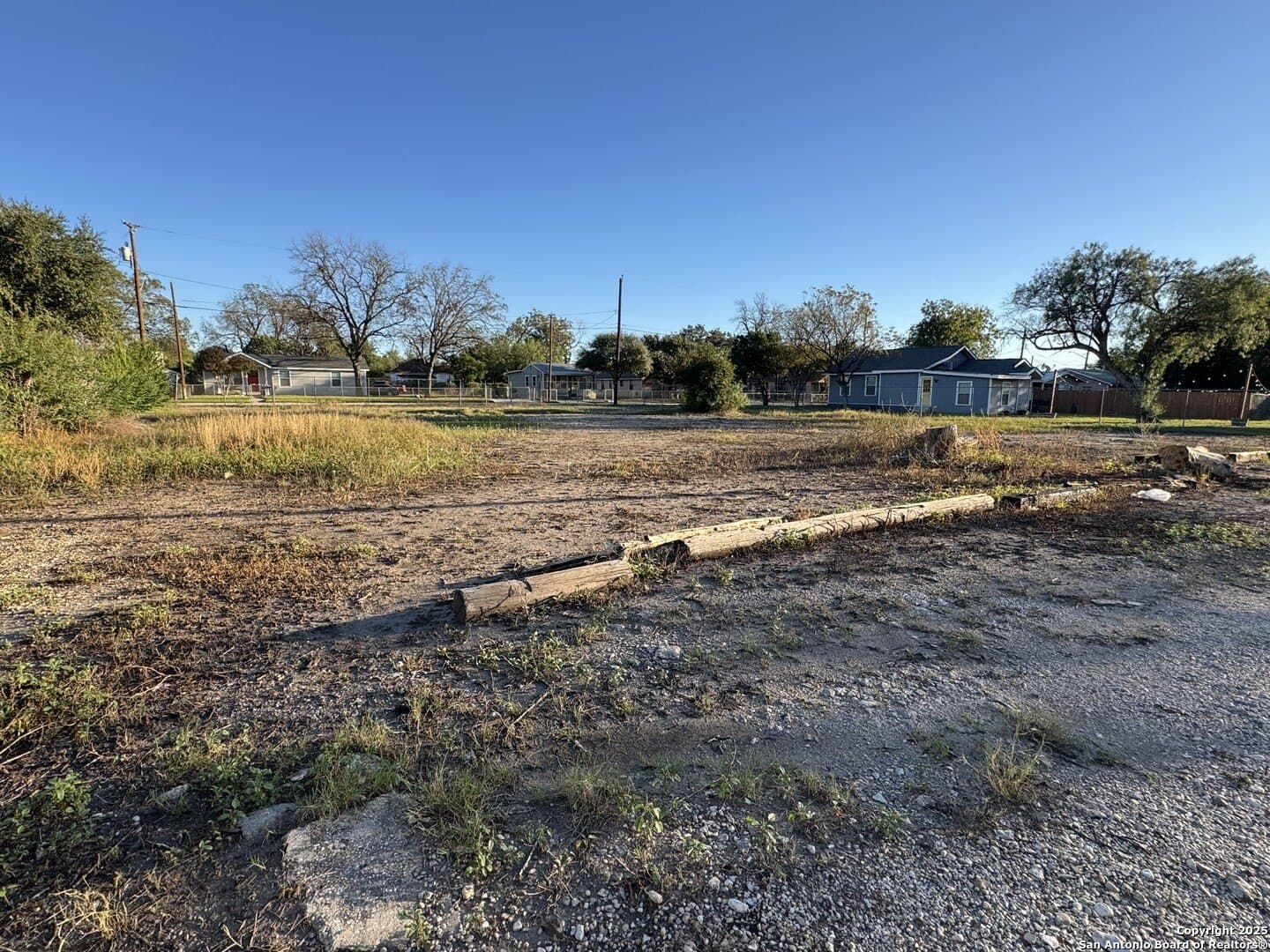 0.42 acres in Bexar County gallery image 4