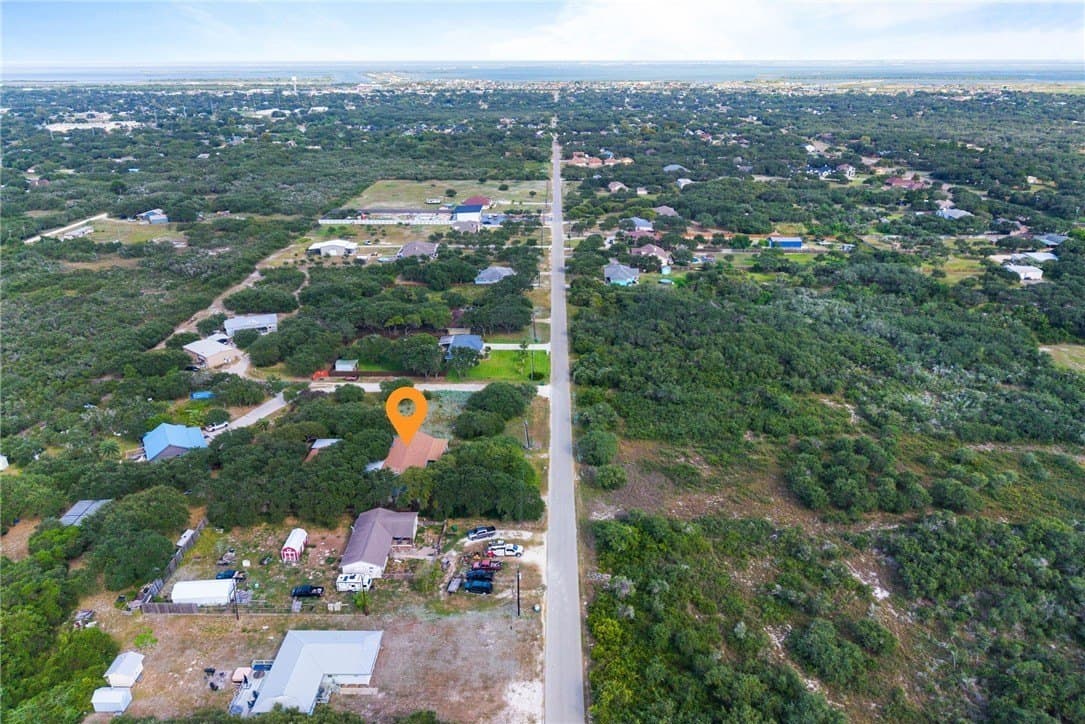22,215 acres in San Patricio County - photo 37