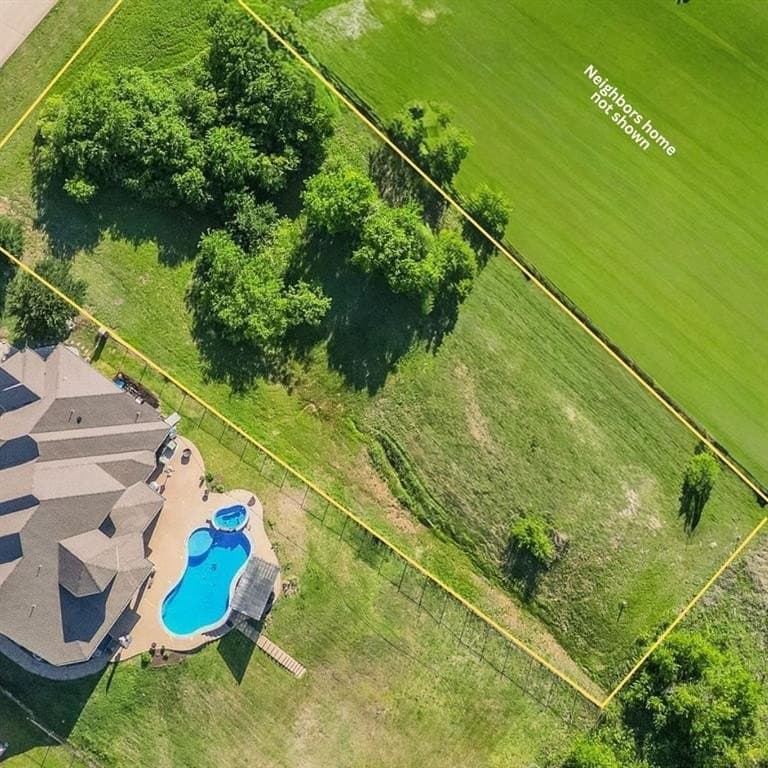 1.06 acres in Dallas County