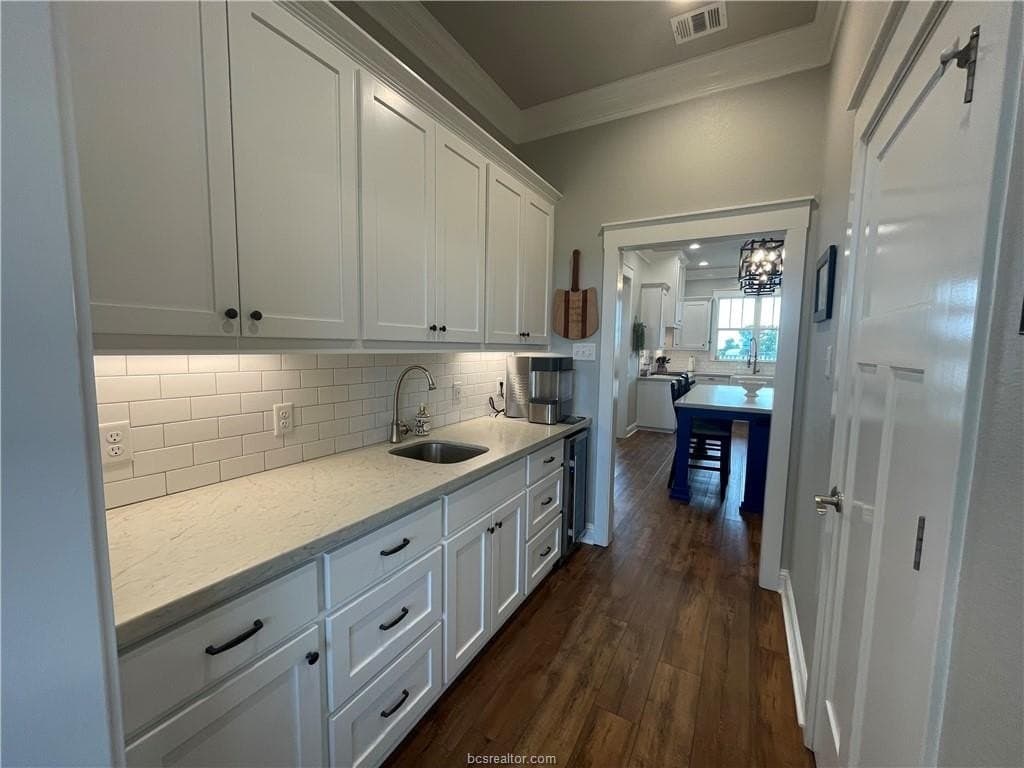 18.79 acres in Robertson County featured view