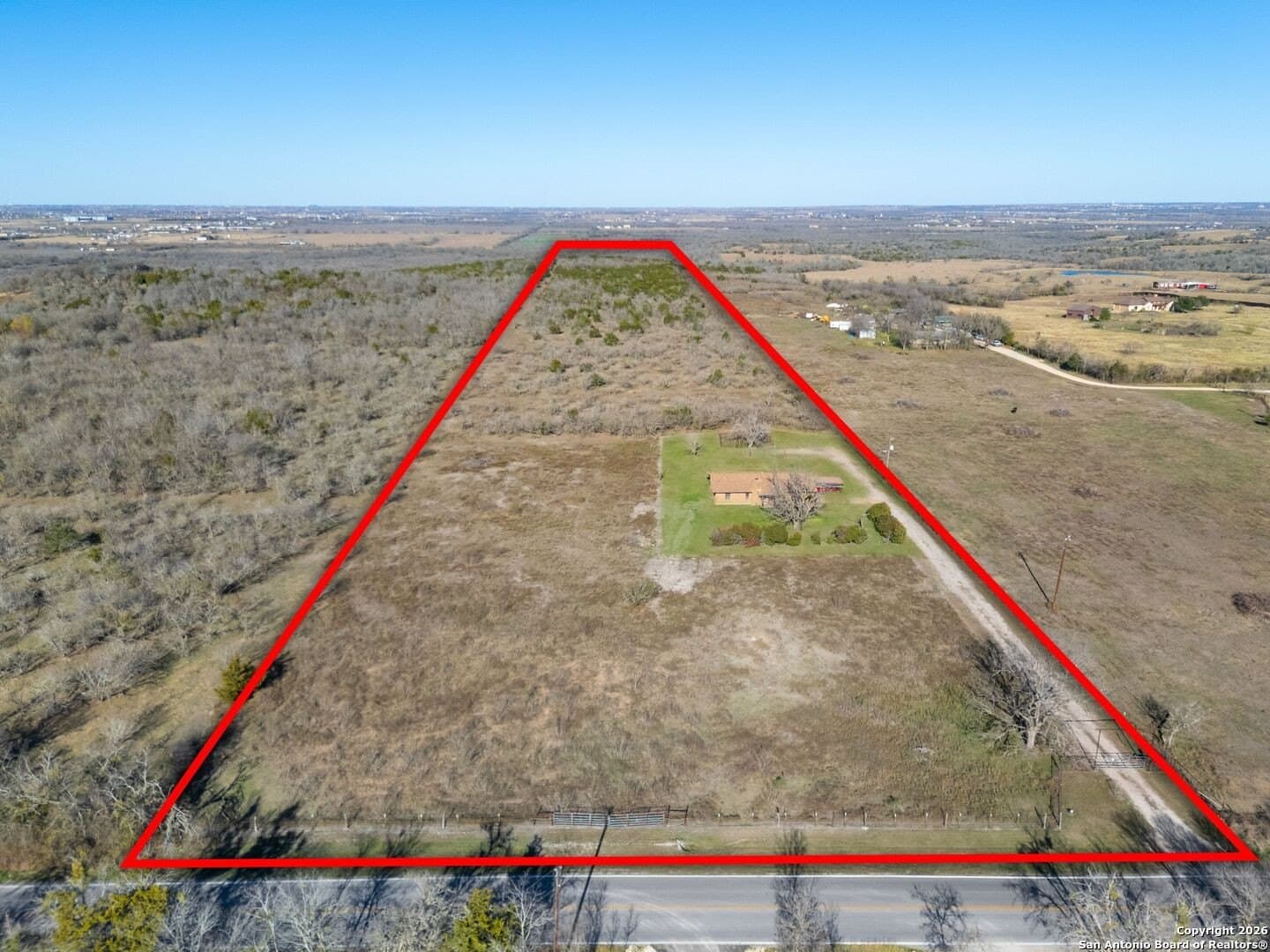 20 acres in Travis County gallery image 3