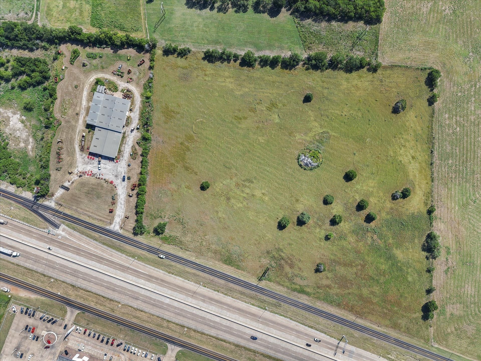 19.29 acres in Navarro County - photo 33