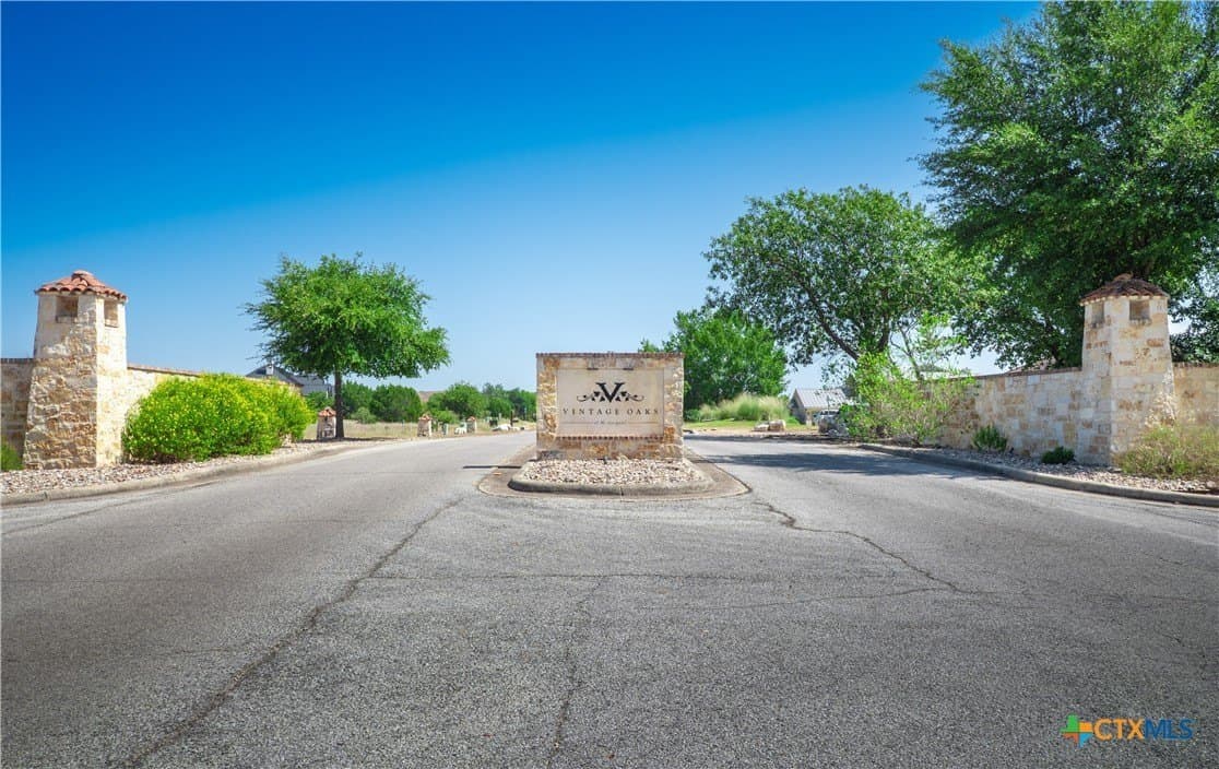 1.2 acres in Comal County - photo 12