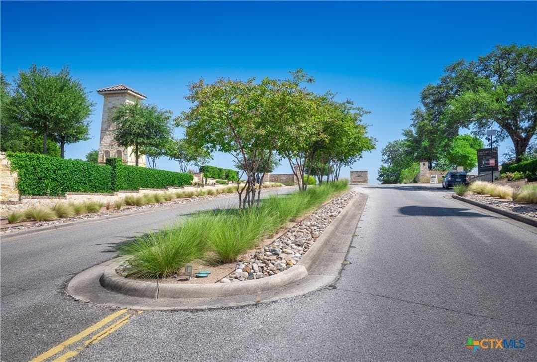 1.2 acres in Comal County - photo 11