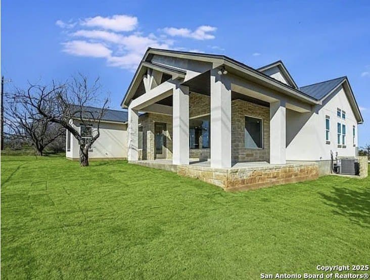 0.22 acres in Llano County gallery image 4